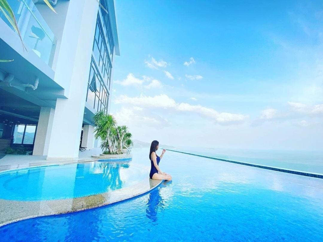 Appartement Scenia Bay Oceanfront By Housing à Nha Trang Extérieur photo