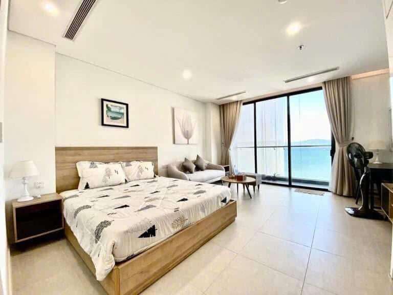 Appartement Scenia Bay Oceanfront By Housing à Nha Trang Extérieur photo
