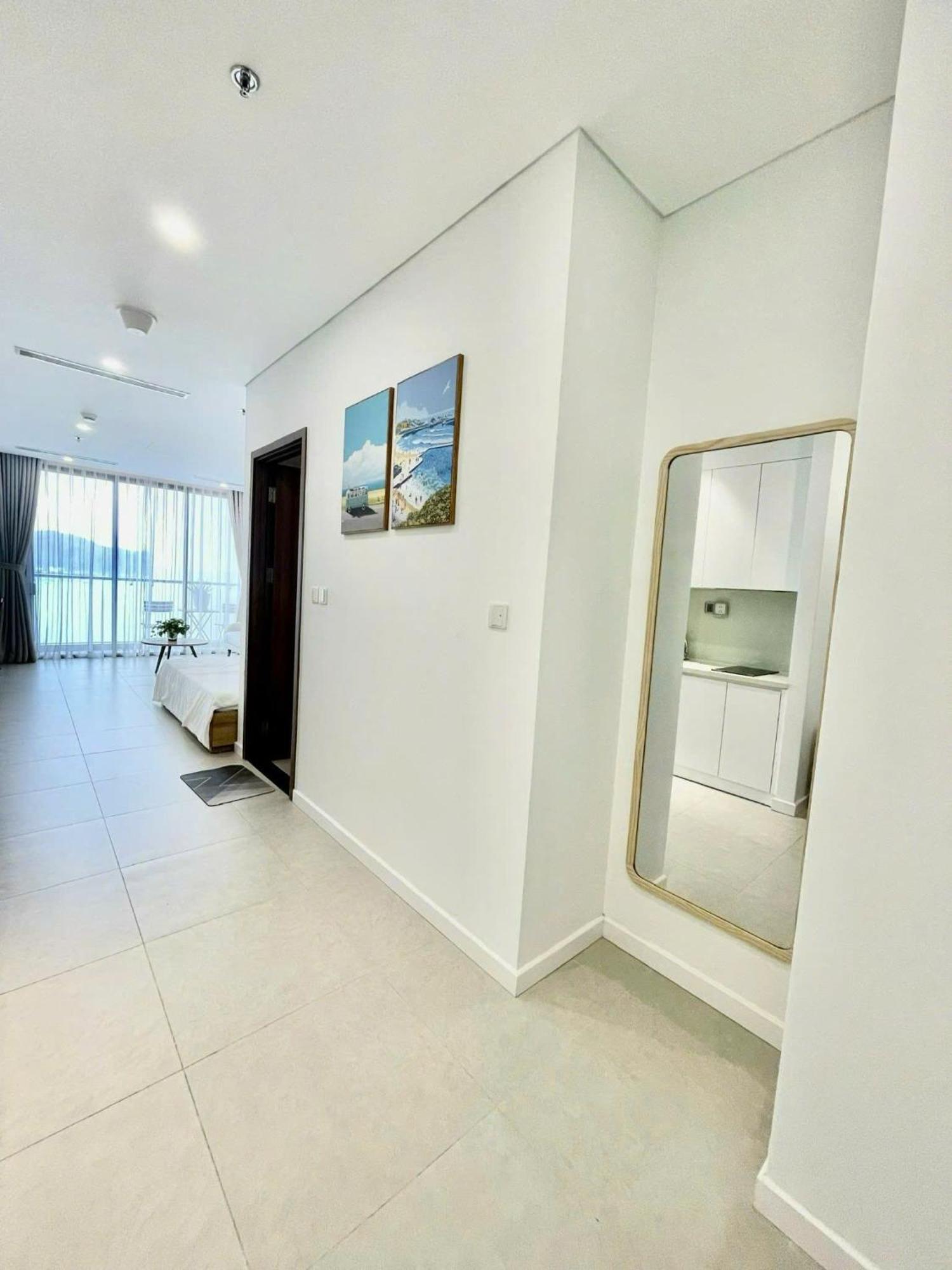 Appartement Scenia Bay Oceanfront By Housing à Nha Trang Extérieur photo